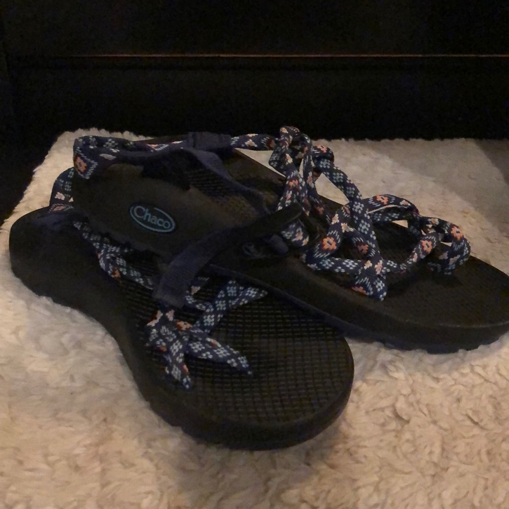 Chaco- women